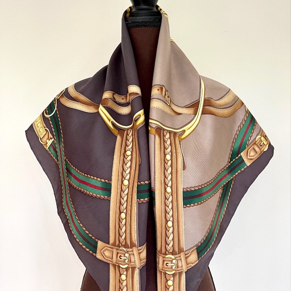 GUCCI ICONIC EQUESTRIAN HORSEBIT BROWN BEIGE GREEN SILK SCARF - Picture 1 of 9
